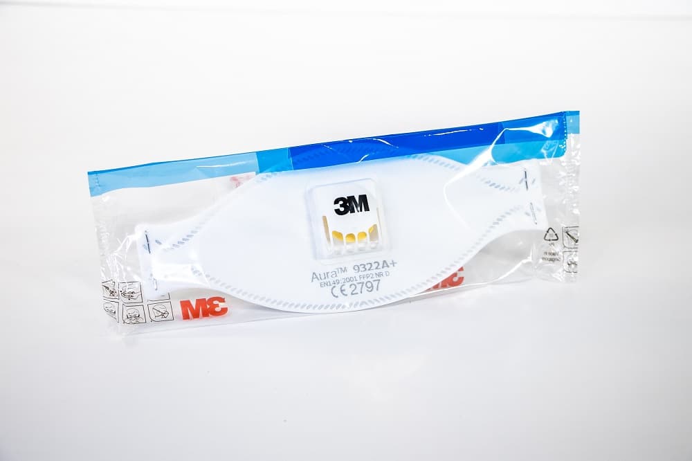 3M 9322A disposable respirator out of box